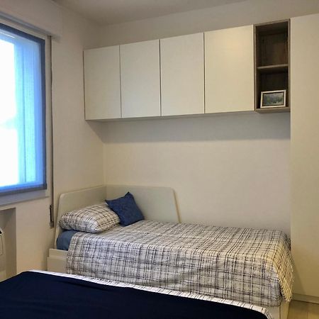 Condominio Torino - Petit 22 Caorle Kültér fotó
